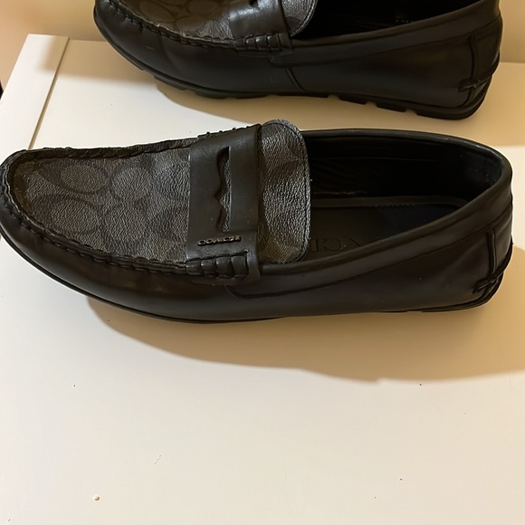NWOT COACH COIN DRIVER IN SIGNATURE JACQUARD SIZE 7.5 - Picture 2 of 11